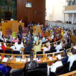 LES DÉPUTÉS SE RETROUVENT APRÈS... 3 assemble_e_850-3.jpg