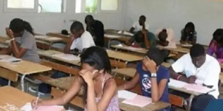 4.141 CANDIDATS SOIT 80% FILLES À LA QUÊTE DE LEUR PREMIER DIPLOME UNIVERSITAIRE 1 bac_matam_755.jpg