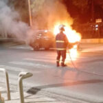 UNE VOITURE PREND FEU DEVANT LE PALAIS 2 incendie_755.jpg