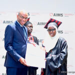 L’AIMS MET 53 NOUVEAUX MATHÉMATICIENS SUR LE MARCHÉ 3 remi.jpg