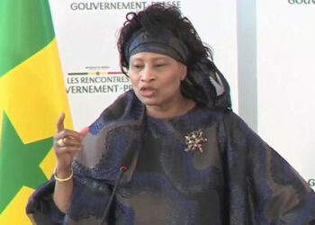 « LES MILITAIRES SÉNÉGALAIS VONT ALLER AU NIGER » (AÏSSATA TALL SALL) 1 aissata_755-2.jpg