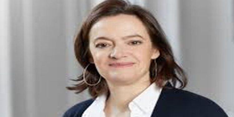 «NOUS AGISSONS ACTIVEMENT POUR SA LIBÉRATION» 1 batonie_re_755.jpg