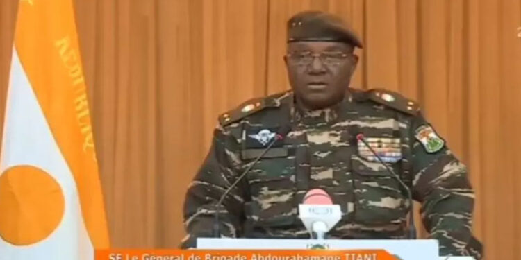 LE GÉNÉRAL TIANI DÉROULE SA FEUILLE DE ROUTE 1 ge_ne_ral_755-2.jpg