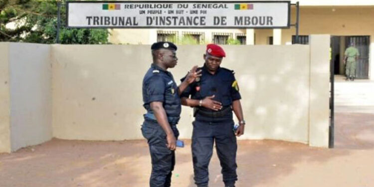 ELLE BAT UN HANDICAPÉ QUI L’ACCUSE D’ANTHROPOPHAGIE 1 mbour_755.jpg