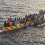 LA PIROGUE SECOURUE AU MAROC, MAIS… 2 pirogue_755-7.jpg