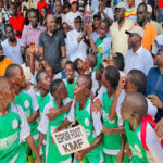 ABDOU KARIM SALL DÉCAISSE 30 MILLIONS F CFA POUR LES ÉCOLES DE FOOTBALL 8 abdou_850-3.jpg