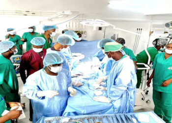 L’EXPERTISE SÉNÉGALAISE EN QUESTION 6 chirurgie_755.jpg