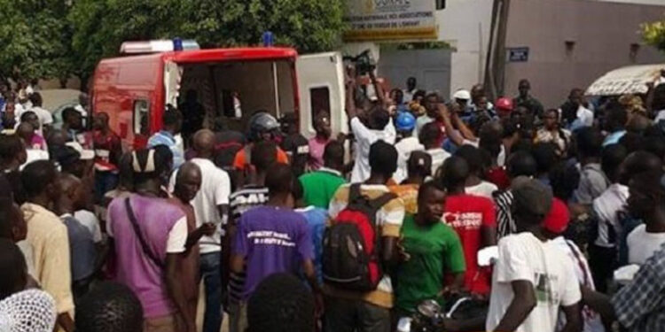 IBRAHIMA FAYE TUÉ PAR SON AMI À COUP DE CISEAUX 1 meurtre_755.jpg