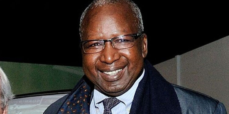 PLUIE D'HOMMAGES POUR SALIF KEÏTA 1 salif_755-2.jpg
