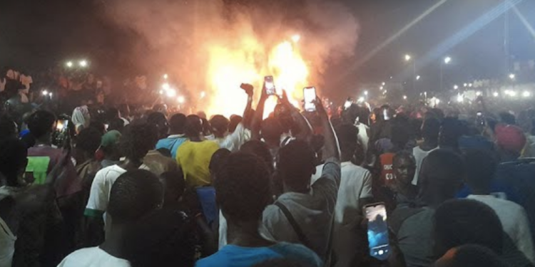 Kaolack : le corps d’un présumé homosexuel exhumé et brûlé à Léona Niassène