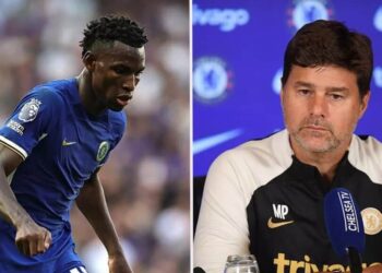 Pris à partie par un supporter : Pochetinno calme le jeu pour Jackson