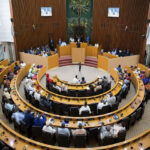 LA NOUVELLE CONFIGURATION 4 assemble_e_1_850.jpg