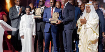 OUSMANE SYLLA, DG DE DAKAR DEM DIKK, HONORÉ