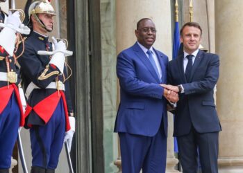 Échanges à l’Elysée sur la coopération bilatérale dont le Ter : Macky Sall retrouve Macron  