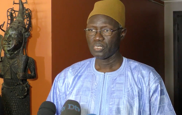 Pr Mbaye Thiam, sur la lettre de la Dap :«On ne joue pas avec les documents administratifs» 1 Pr Mbaye Thiam, sur la lettre de la Dap :«On ne joue pas avec les documents administratifs»