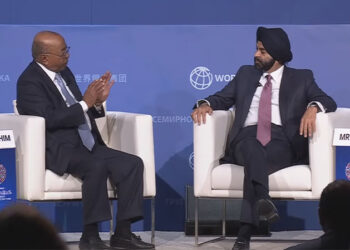 ASSEMBLÉES FMI-BM : DR MO IBRAHIM DÉZINGUE LA BANQUE MONDIALE