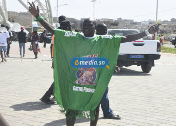 Zoom sur l’arrivée des supporters de Ama Baldé