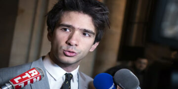 Justice : Juan Branco invité à défendre Sonko devant la Cour suprême