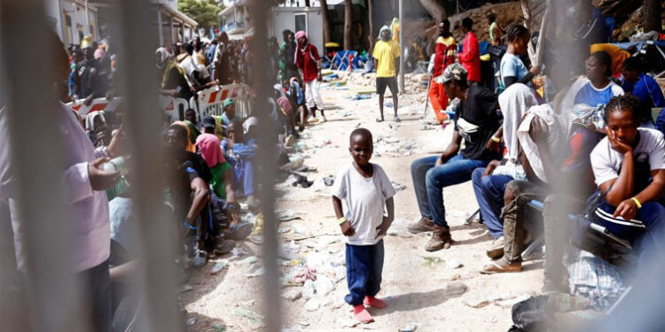 Gestion des migrants : les termes d’un accord entre l’Italie et l'Albanie 1 Gestion des migrants : les termes d’un accord entre l’Italie et l’Albanie