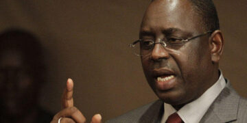 Le Billet du Baadoolo : Un Président ne devrait pas... brandir ça ! 7 Le Billet du Baadoolo : Un Président ne devrait pas… brandir ça !