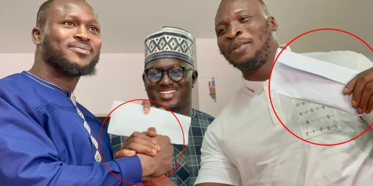 Combat royal : Modou Lô et Ama Baldé récupèrent leur argent 1 Combat royal : Modou Lô et Ama Baldé récupèrent leur argent