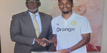 Engagement citoyen : L&rsquo;international sénégalais Abdou Diallo devient ambassadeur de PETROSEN