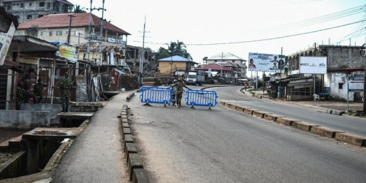 Sierra Leone : l'armurerie militaire de la caserne Wilberforce sous les feux d’assaillants   1 Sierra Leone : l’armurerie militaire de la caserne Wilberforce sous les feux d’assaillants