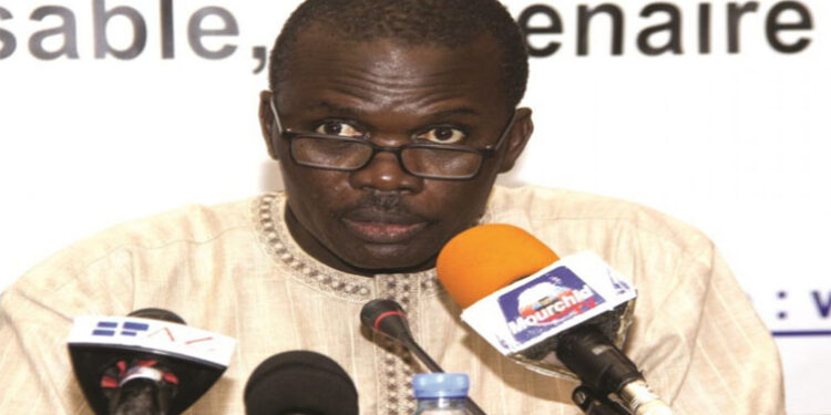 Les contre-vérités de Maître Moussa Diop (par Dr Ousmane CISSÉ) 1 Les contre-vérités de Maître Moussa Diop (par Dr Ousmane CISSÉ)