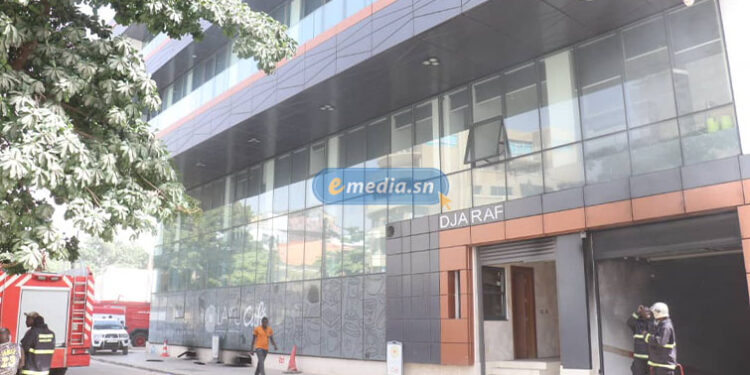Urgent : Incendie à l’immeuble de Diaraf
