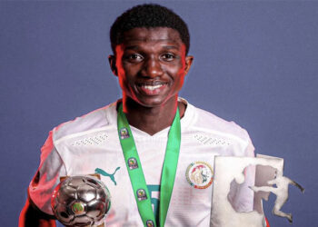 CAF Awards 2023 : Lamine Camara marche sur les pas de Pape Matar Sarr