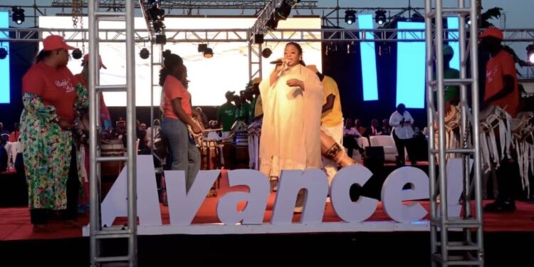 Mega-conference de « Useful lives » : Les jeunes invités à prendre conscience de leur plein potentiel