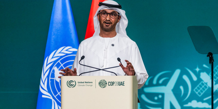 Fin de la COP à Dubaï : un accord sans « sortie » des énergies fossiles  1 Fin de la COP à Dubaï : un accord sans « sortie » des énergies fossiles