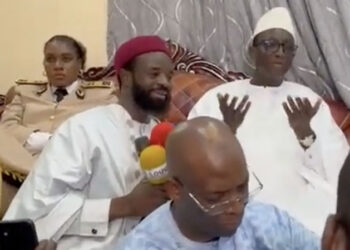 Ziarra Thierno Mountaga Daha Tall : Le PM et candidat de la coalition BBY, Amadou Ba, chez le Khalife Thierno Bachir Tall à Louga