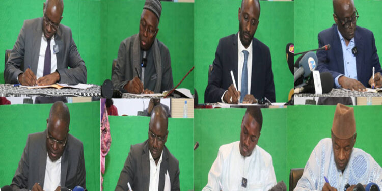 Application des recommandations de la CNRI : l'engagement solennel de 12 candidats à la présidentielle 1 Application des recommandations de la CNRI : l’engagement solennel de 12 candidats à la présidentielle