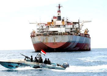 Attaques des navires marchands en Mer Rouge : Les prévisions d’économistes sur le commerce mondial…