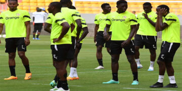 ? |Direct| - CAN 2023 : Séance de décrassage des Lions du Sénégal après la victoire contre la Gambie 8 ? |Direct| – CAN 2023 : Séance de décrassage des Lions du Sénégal après la victoire contre la Gambie