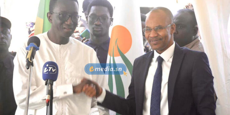 Mamoudou Ibra Kane rejoint Amadou BA : Le mouvement citoyen «Demain c’est maintenant» a quitté le F24 1 Mamoudou Ibra Kane rejoint Amadou BA : Le mouvement citoyen «Demain c’est maintenant» a quitté le F24