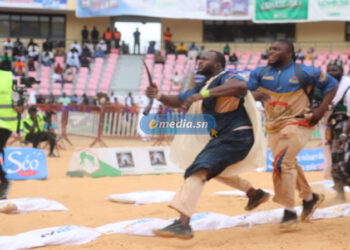 Arène nationale : Arrivée du Roi Modou Lô