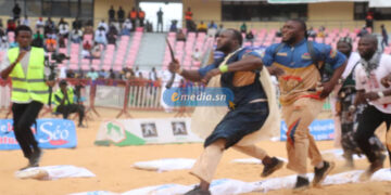 Arène nationale : Arrivée du Roi Modou Lô