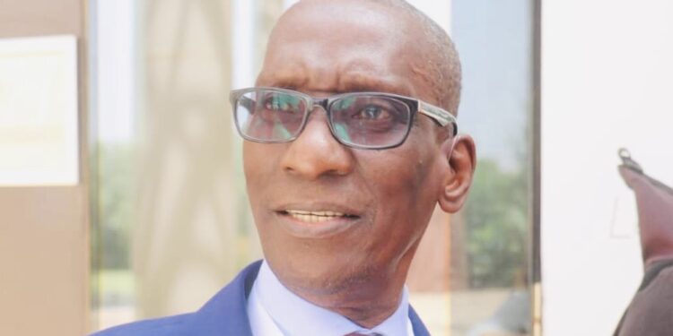 Direct - Dialogue : Mamadou Diop Decroix : « Moi, je suis venu, j'ai le droit de venir » 1 Direct – Dialogue : Mamadou Diop Decroix : « Moi, je suis venu, j’ai le droit de venir »