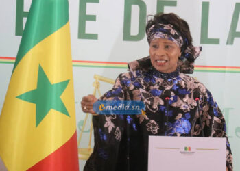 ? |DIRECT| Conférence de presse de Mme le Garde des Sceaux, ministre de la Justice, Me Aïssata Tall Sall