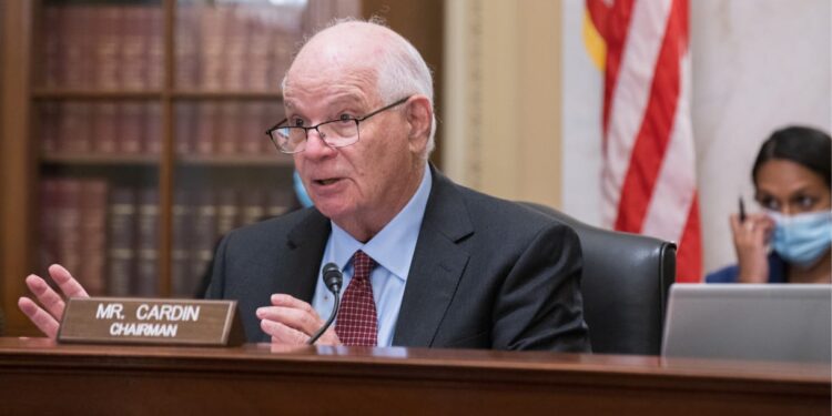 « Le report de la présidentielle au Sénégal place le pays sur une voie dangereuse vers… » (Sénateur américain)