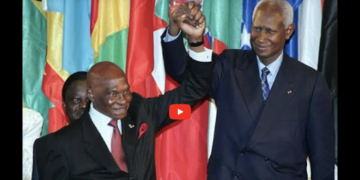 ?|Direct| Édition spéciale déclaration des Présidents Abdou Diouf et Abdoulaye Wade