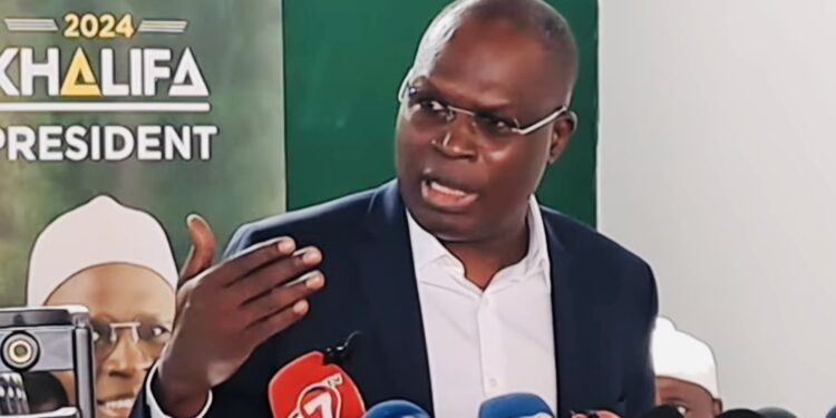 Khalifa Sall sur l’organisation de la présidentielle : « Le conseil constitutionnel ne peut pas décider des dates et des modalités » 1 Khalifa Sall sur l’organisation de la présidentielle : « Le conseil constitutionnel ne peut pas décider des dates et des modalités »