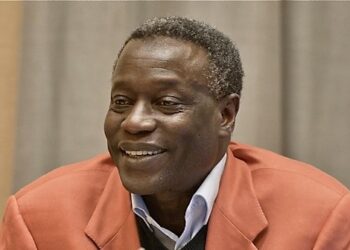 Décès de l’écrivain Sanou M’baye : Alassane Samba Diop rend hommage « à l’un des plus grands intellectuels sénégalais »
