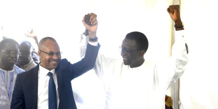 An 1 du mouvement citoyen : DCM réaffirme son soutien à Amadou Ba 1 An 1 du mouvement citoyen : DCM réaffirme son soutien à Amadou Ba
