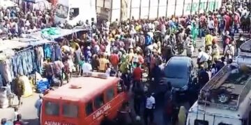  Marché Colobane : Un camion fou fonce sur les vendeurs et fait deux morts 
