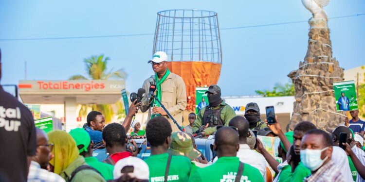 Ziguinchor : Aliou Mamadou Dia lâche la colombe de la paix