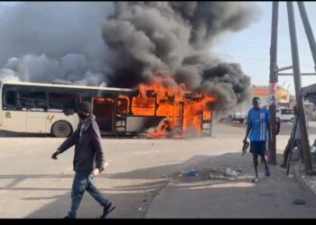 Kéba Sana Badji, receveur du bus incendié à Pikine : «Nous n’avions pas affaire à des manifestants, mais à des …»
