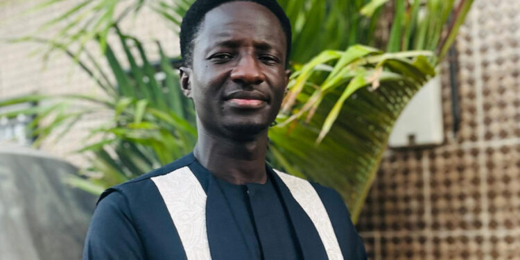 La Présidentielle, le Roi Pyromane et le Peuple qui protège son premier baril de pétrole. (réponse à Dr Yoro Dia) 1 La Présidentielle, le Roi Pyromane et le Peuple qui protège son premier baril de pétrole. (réponse à Dr Yoro Dia)